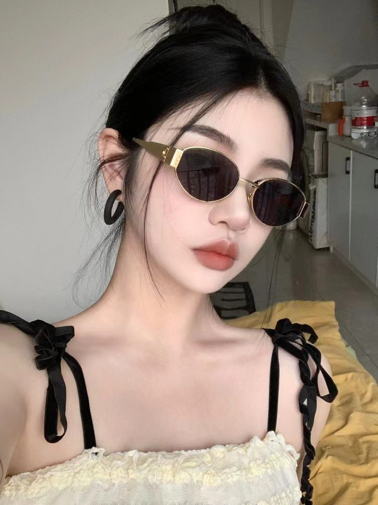 Oval Metal Vintage sunglasses